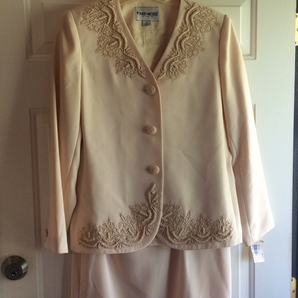 NWT John Meyer of Norwich Elegant Skirt Suit 8P